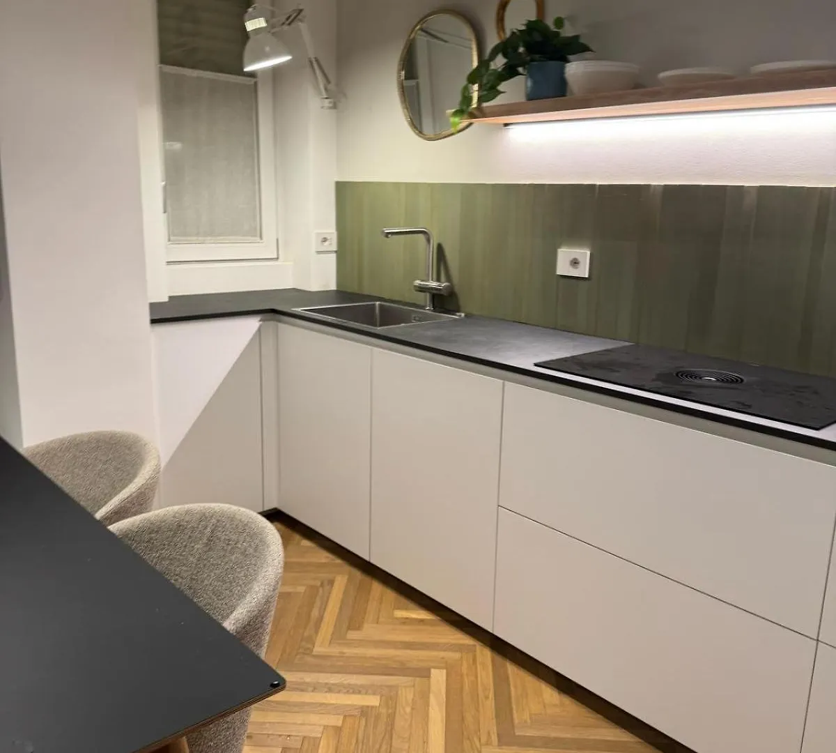 Easy Room Italy City Life Milan