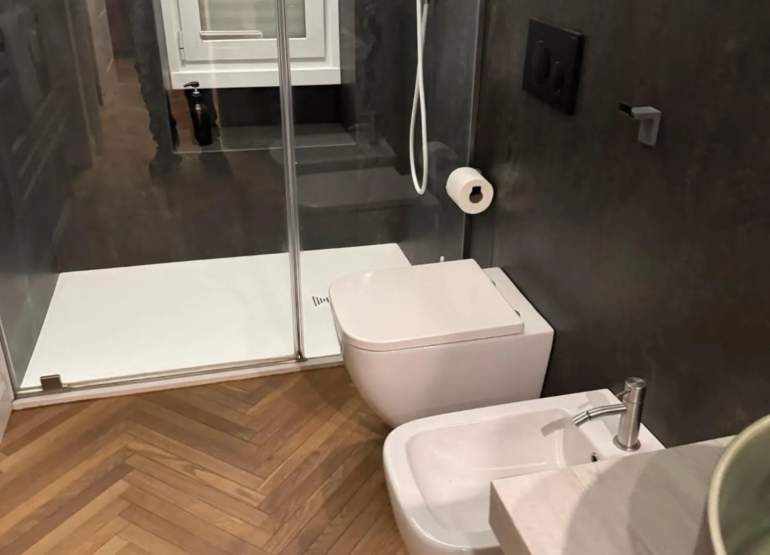 Easy Room Italy City Life Milan 0*,  Italy
